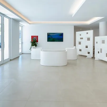 Hotel Vasto Aparthotel 3*