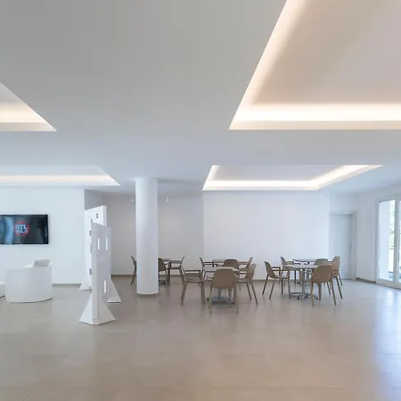 Hotel Vasto Aparthotel 3*