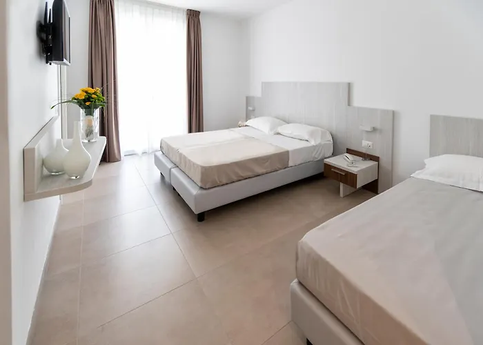 Vasto Aparthotel Otel 3*